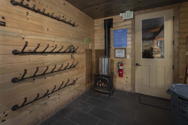 Summit Huts Sisters Cabin Mudroom