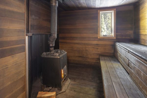 Summit Huts Francies Cabin Suana