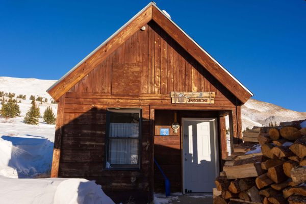 Summit Huts Kens Section Toilet